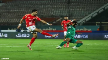 حكم مباراة الأهلي والاتحاد السكندري يثير جدلاً في الدوري المصري